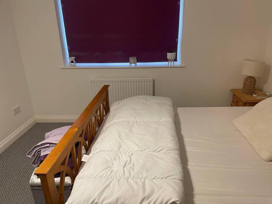 Cosy Bungalow In A Handy Location Market Harborough Extérieur photo